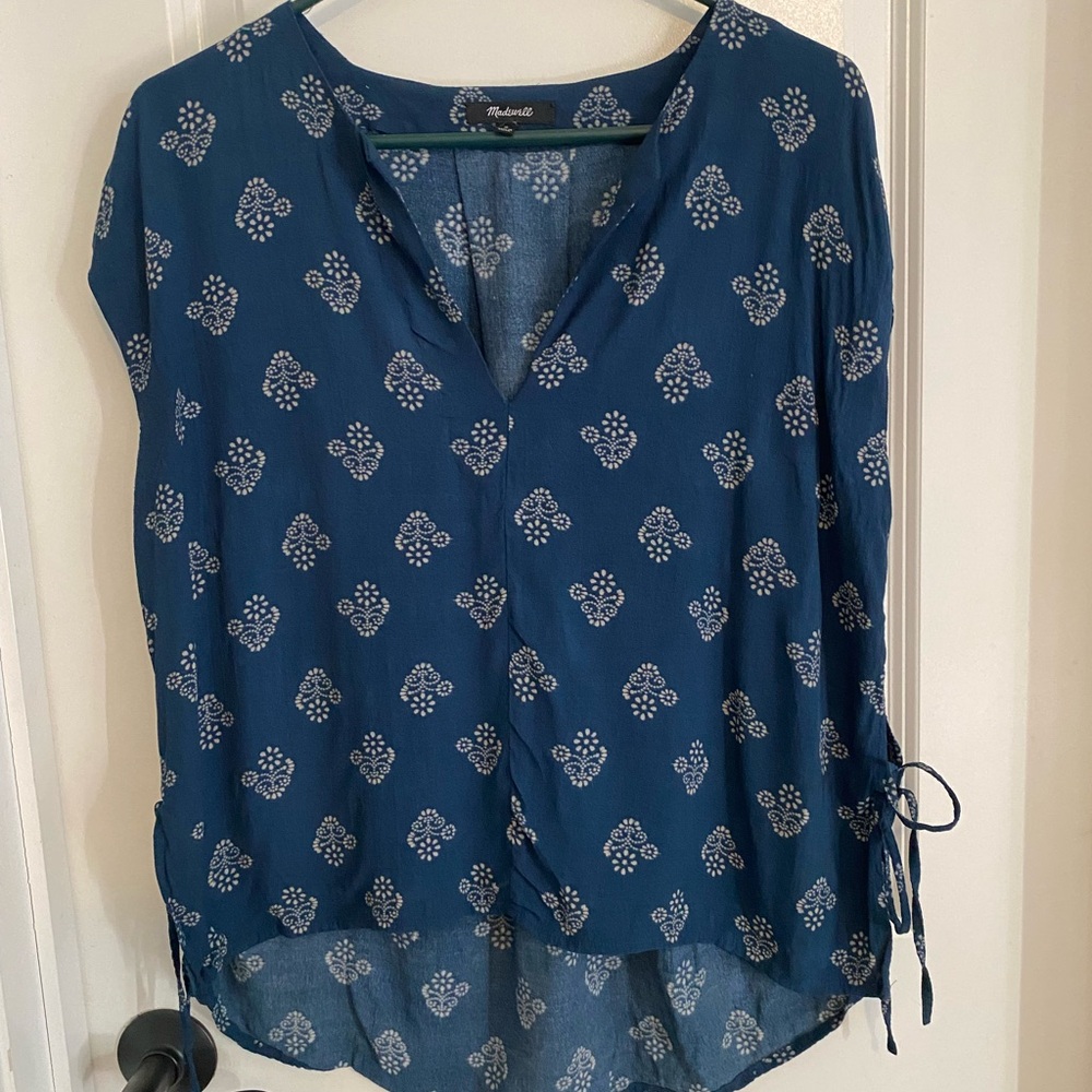 Madewell Blue Printed V-Neck Blouse - Picture 2 of 9
